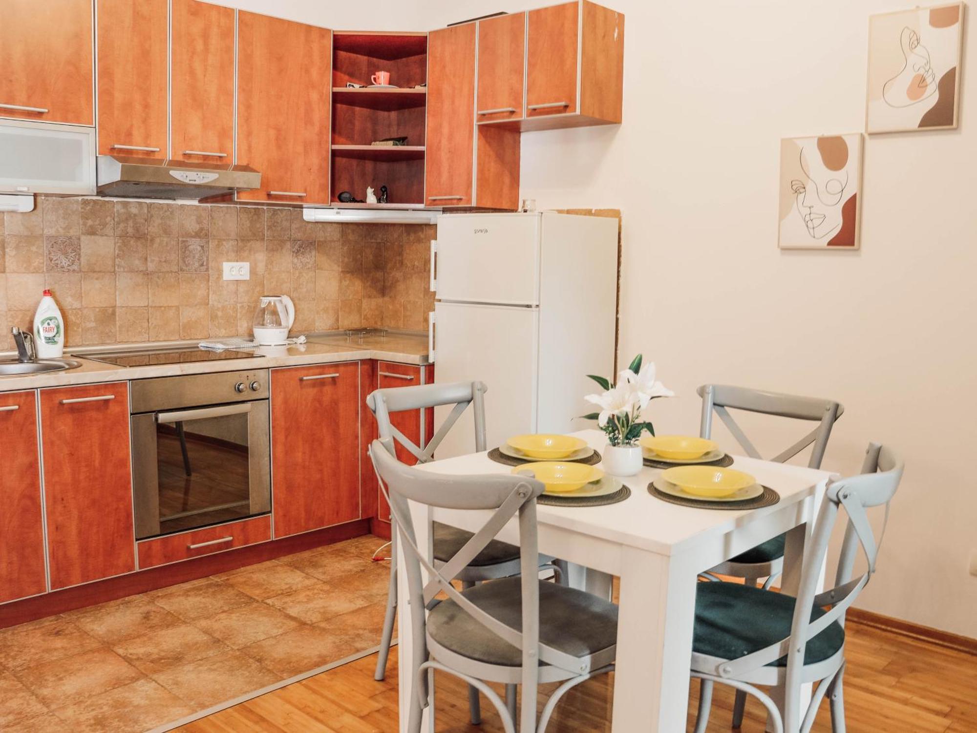Apartman Mia ริซาน ภายนอก รูปภาพ